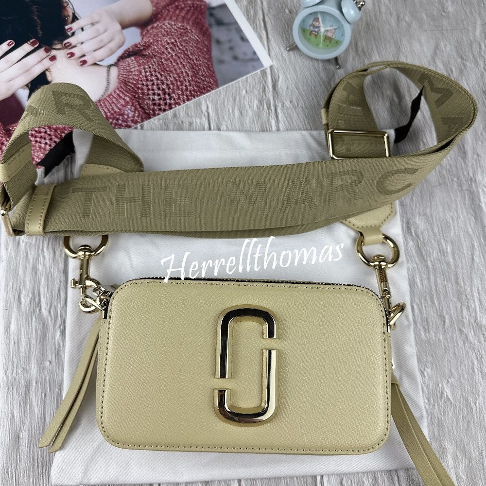MARC JACOBS snapshot bag